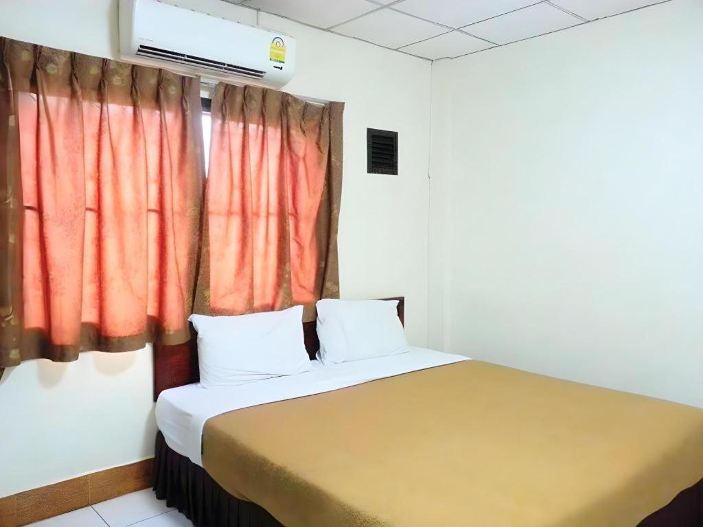 Souvanna 2 Hotel В'єнтьян Екстер'єр фото